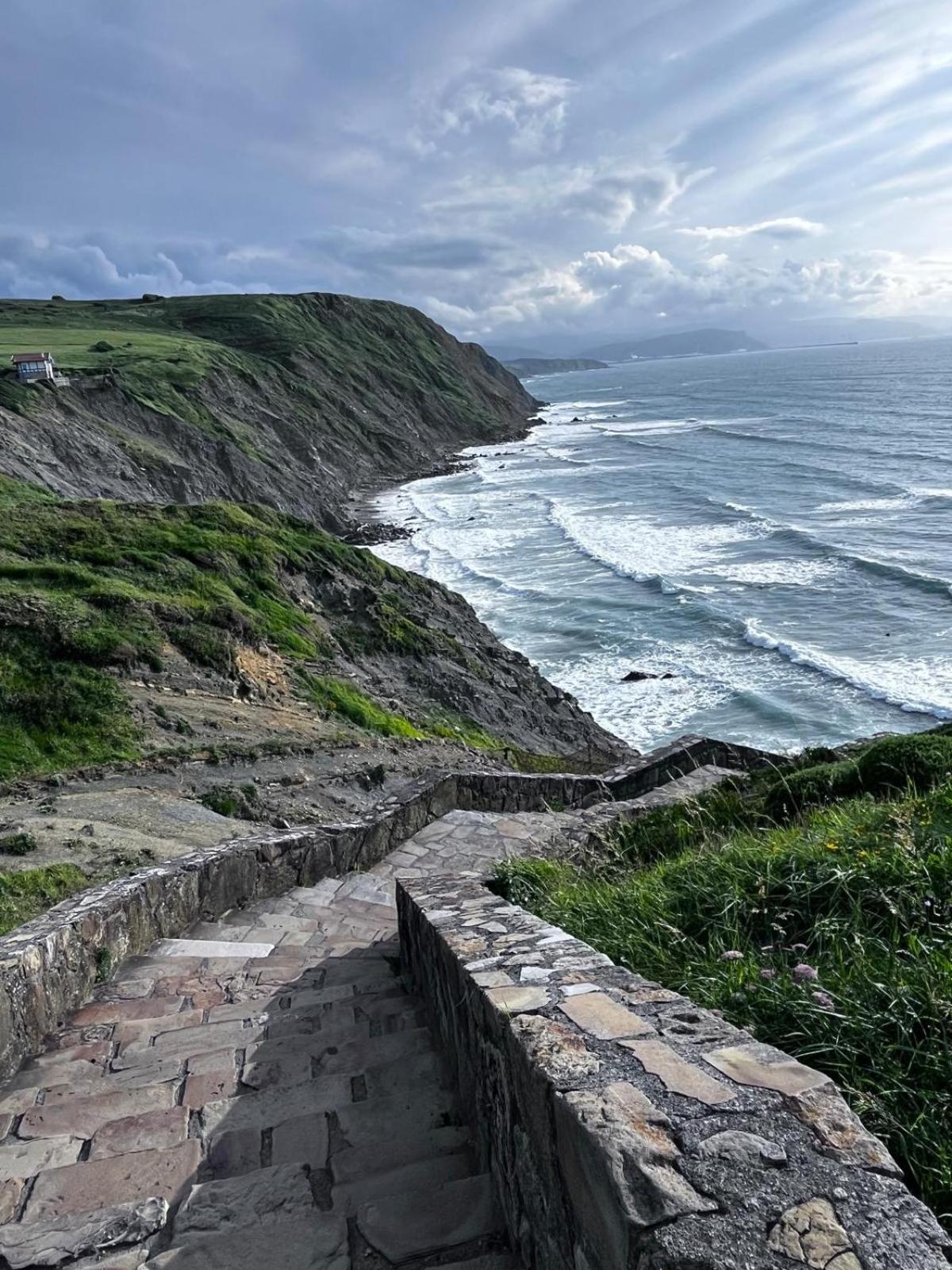 Tu Refugio Junto Al Mar Te Espera Disfruta Final Europa League Daire Barrika Dış mekan fotoğraf